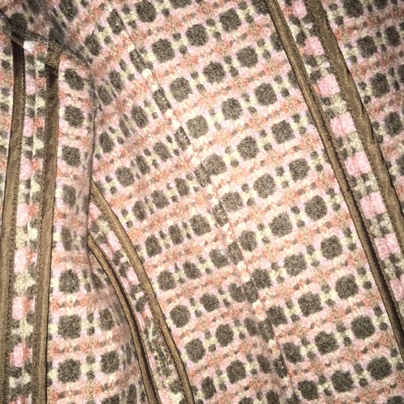 Girls DKNY Size 10 Jacket - Picture 4 of 6